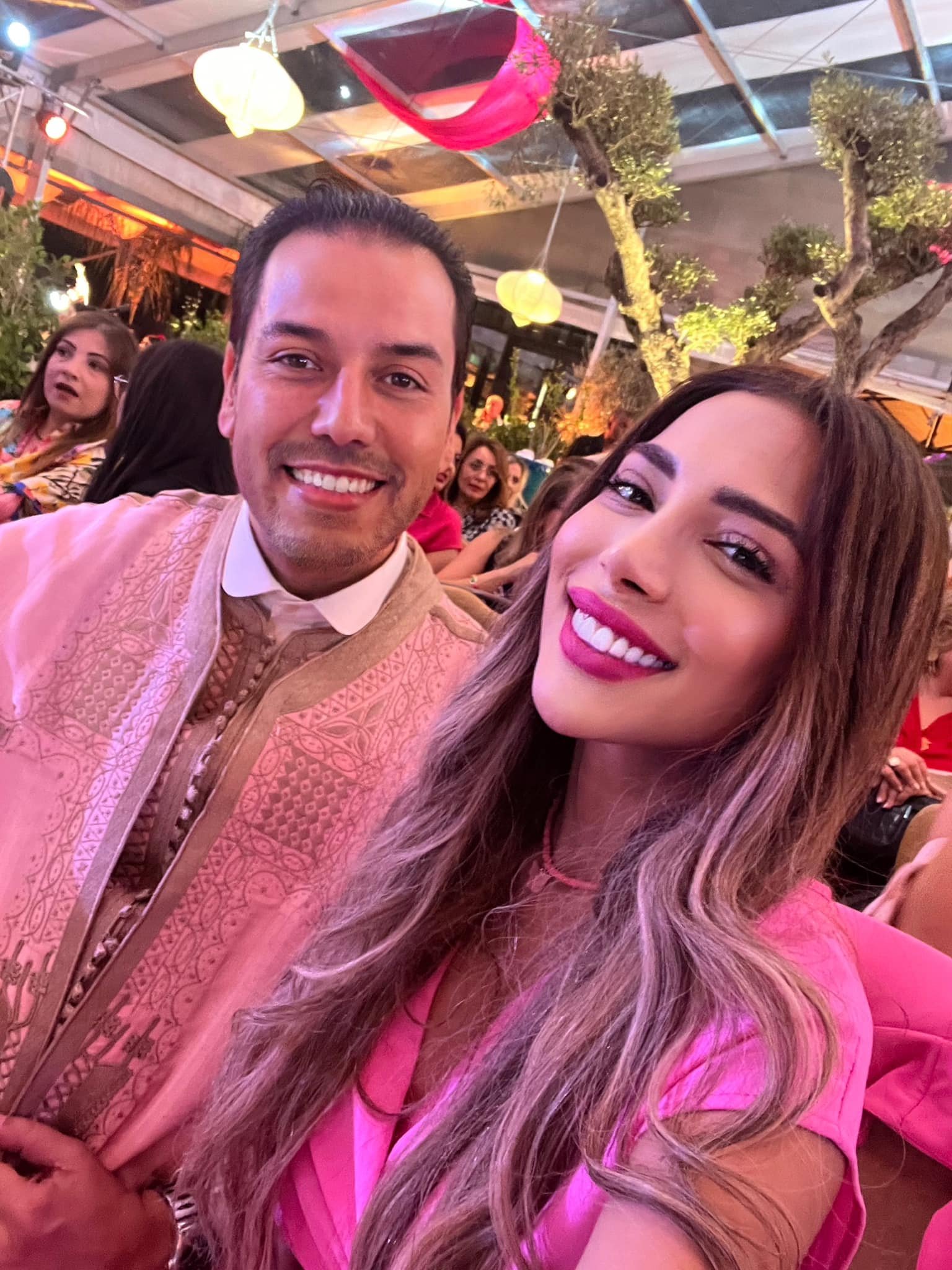 385057431_1073959164021376_3761350672035962207_n